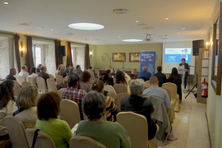 medio-centenar-de-empresas-se-interesan-por-ia-en-un-taller-de-la-cel-en-monforte